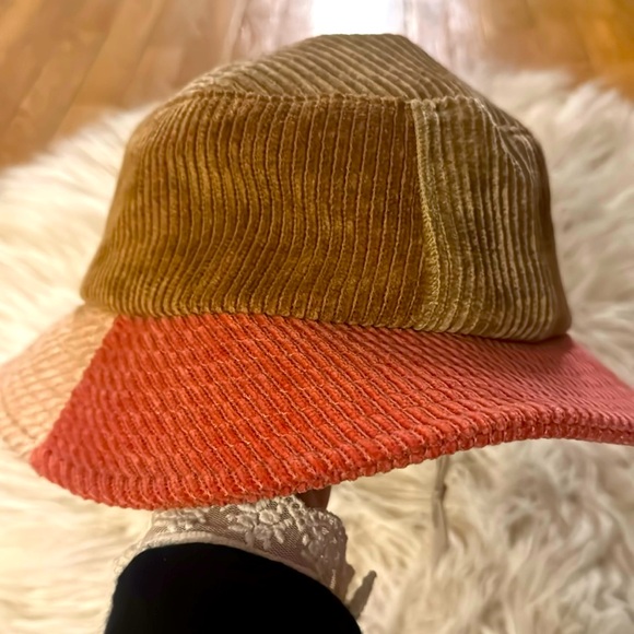 Wyeth Sam Patchwork Corduroy Bucket Hat- Todd Magill Cream , Pink OS NWT - Picture 3 of 4